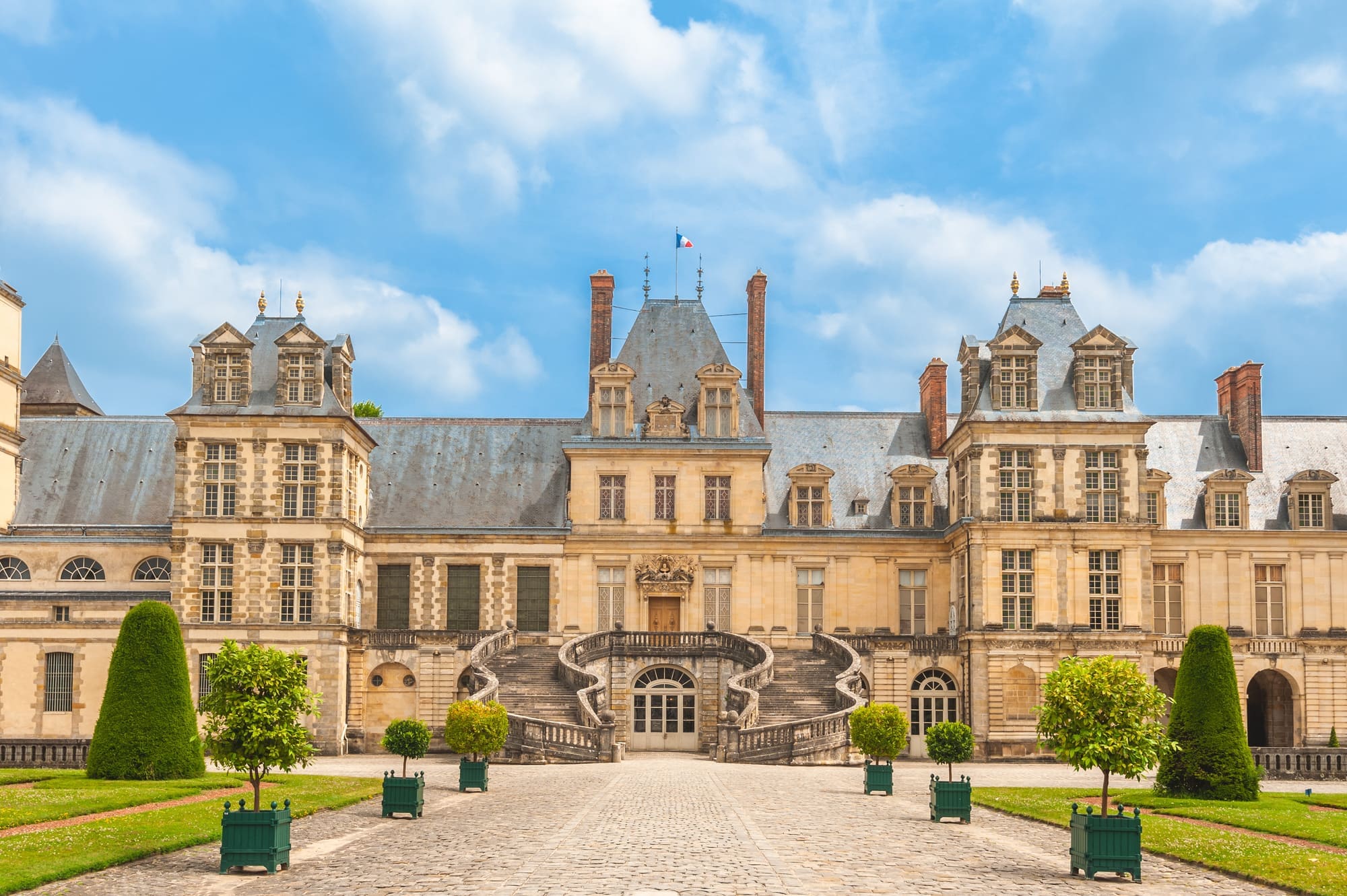 chateau fontainebleau